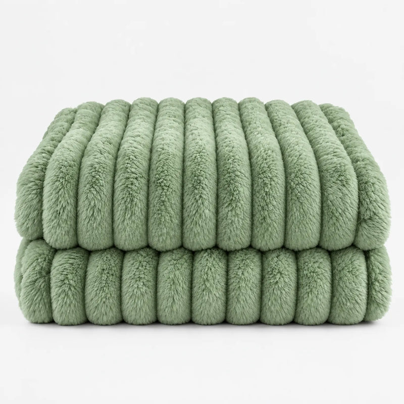 Snugglely - Ribbed Faux Fur Throw